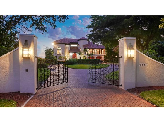 Twilight entrance - Single Family Home for sale at 6211 Gulf Of Mexico Dr, Longboat Key, FL 34228 - MLS Number is A4511733
