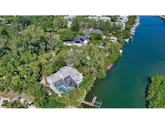 New Attachment - Single Family Home for sale at 225 Little Pond Ln, Sarasota, FL 34242 - MLS Number is A4517313