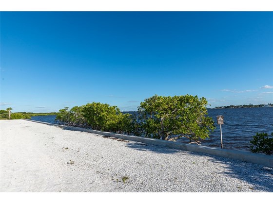 Manatee River views for days. - Single Family Home for sale at 2113 5th St E, Palmetto, FL 34221 - MLS Number is A4518765